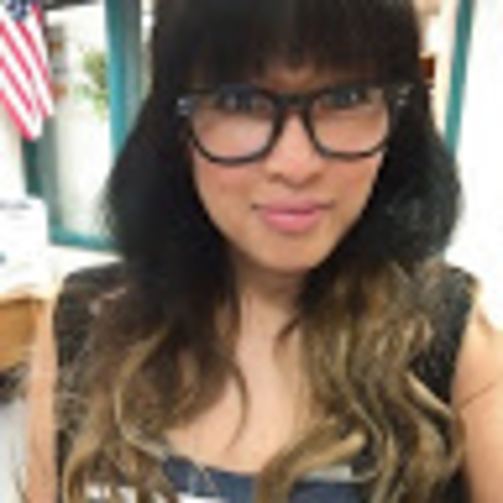 Meet your Posher, Dina